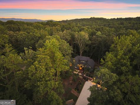 130 Country Hills Road Ellijay GA 30540