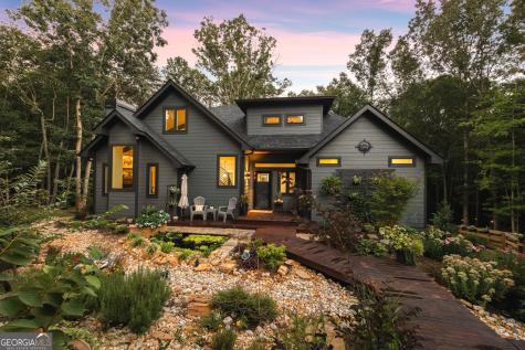 130 Country Hills Road Ellijay GA 30540