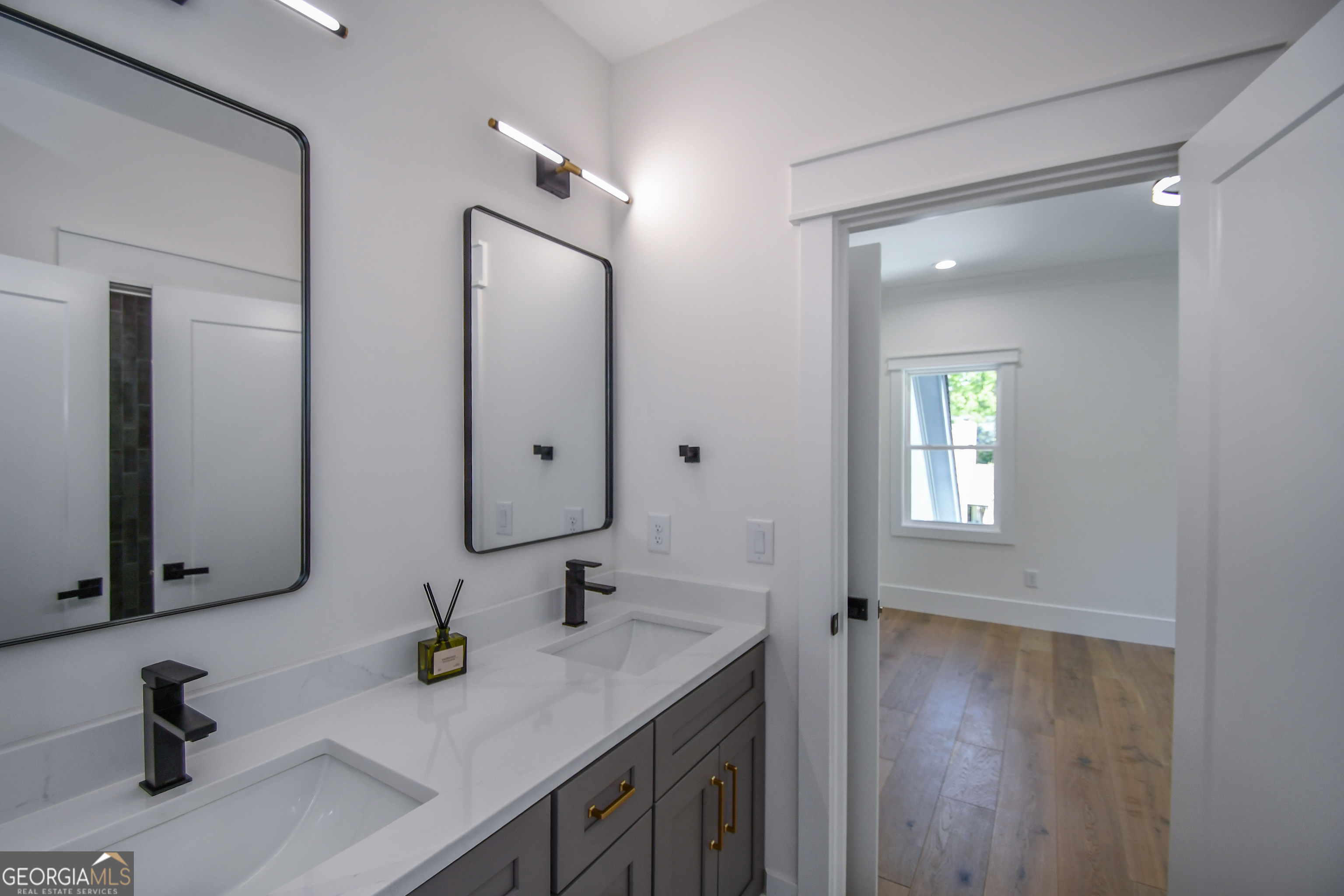 1136 Lexington Ridge Road Hoschton GA 30548