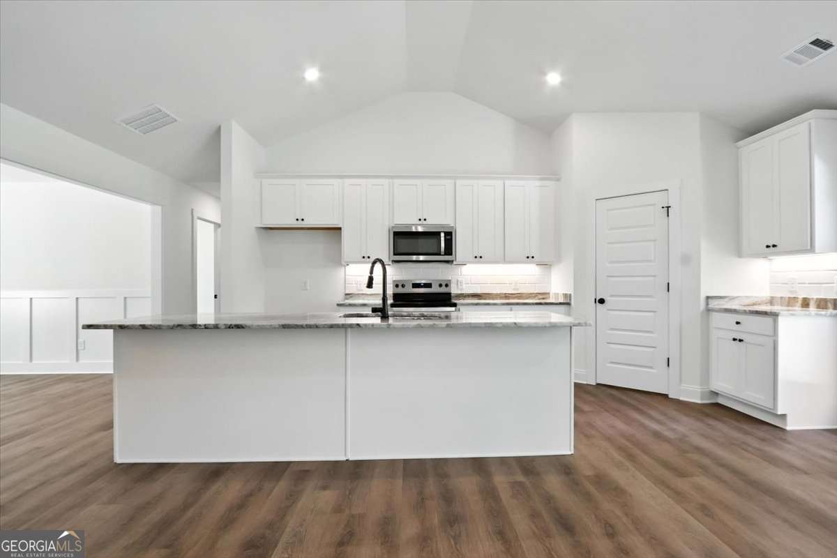 166 Rachel Lane Hartwell GA 30643
