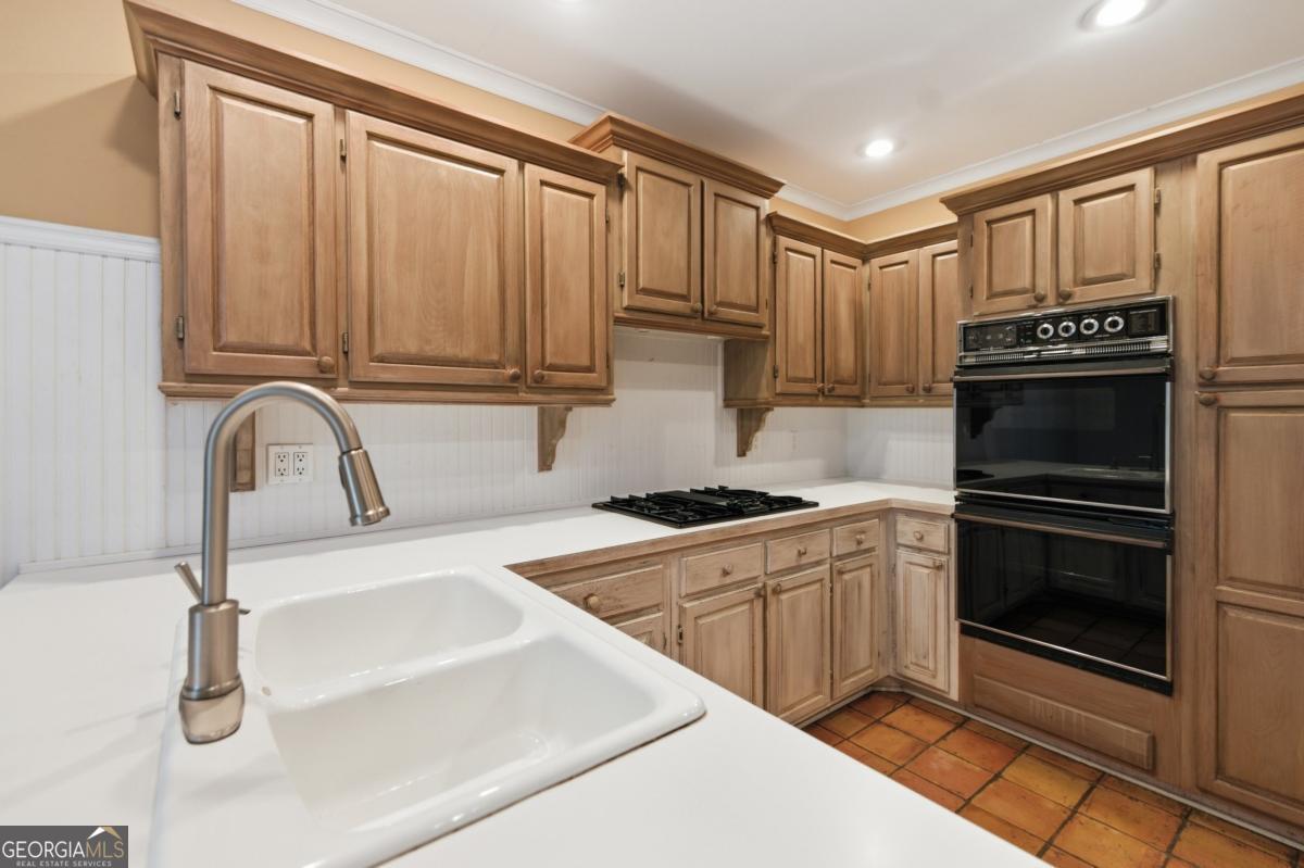 15 Lullwater Estate NE Atlanta GA 30307