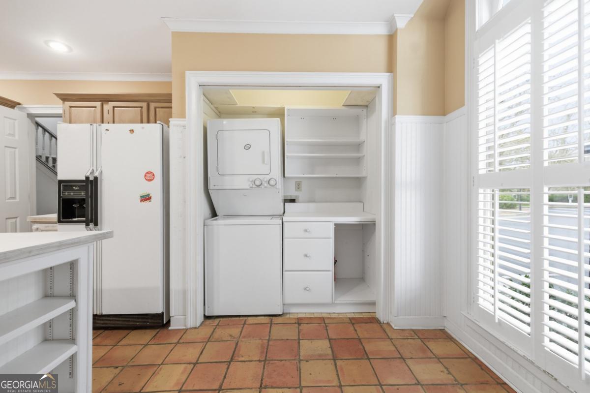 15 Lullwater Estate NE Atlanta GA 30307