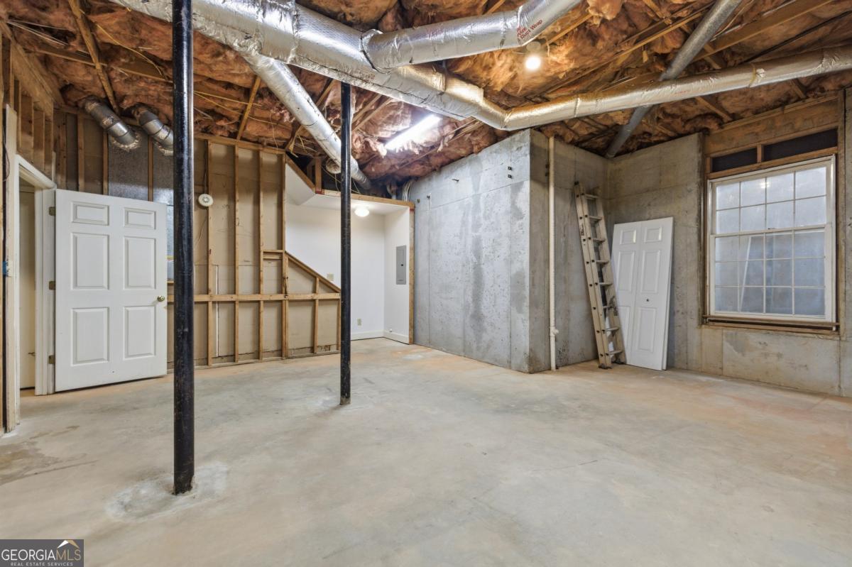 15 Lullwater Estate NE Atlanta GA 30307
