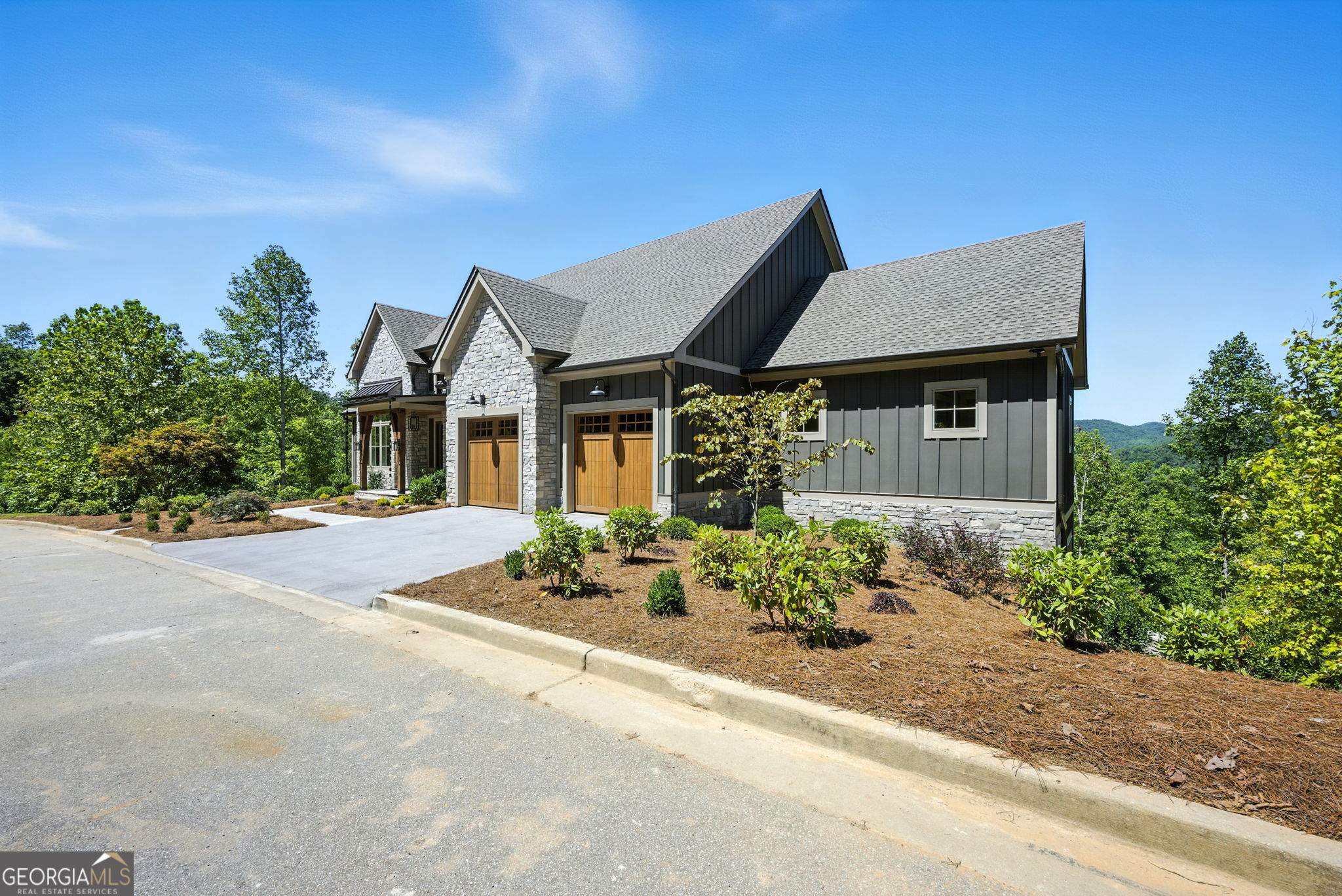 608 Winterberry Drive Clayton GA 30525