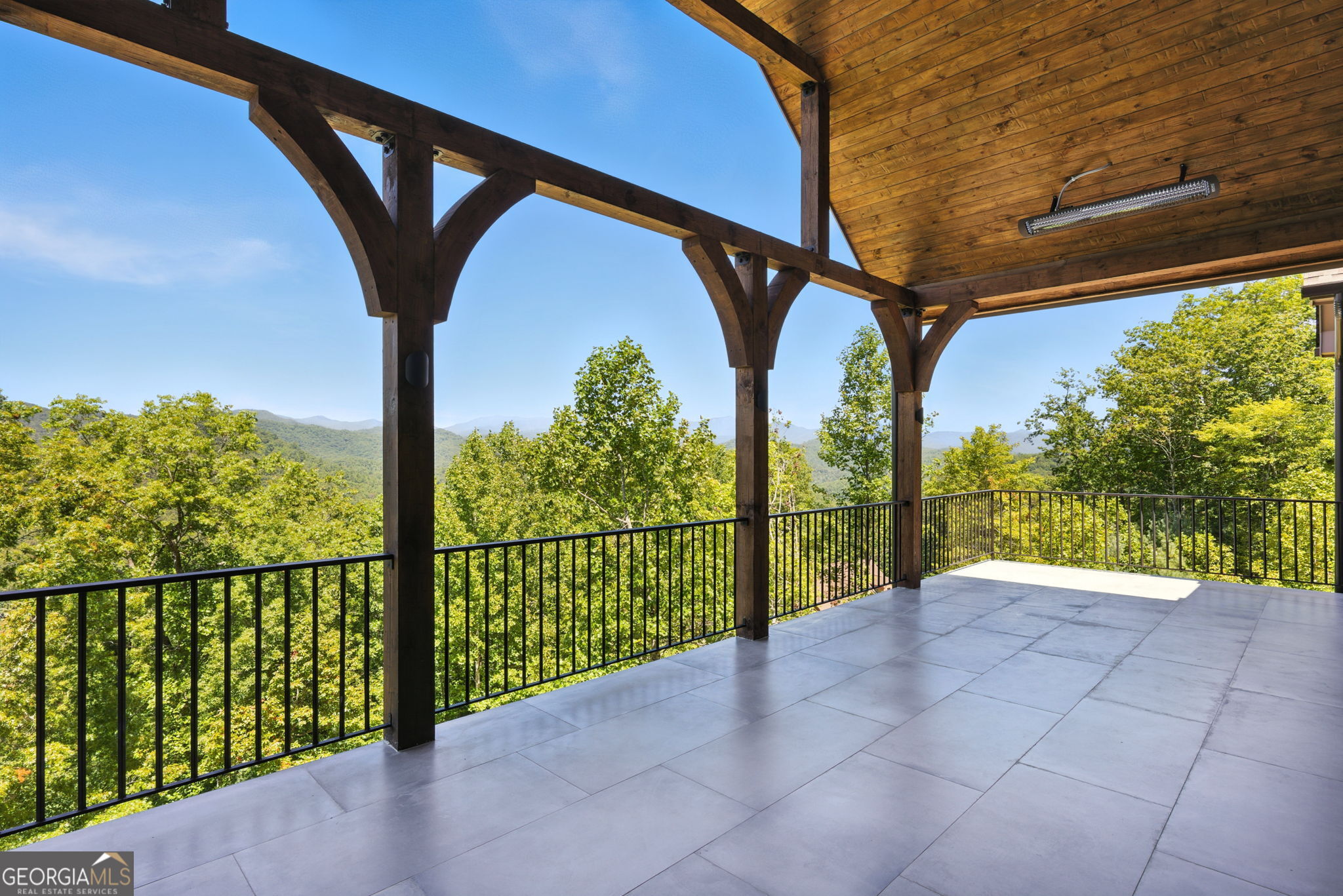 608 Winterberry Drive Clayton GA 30525