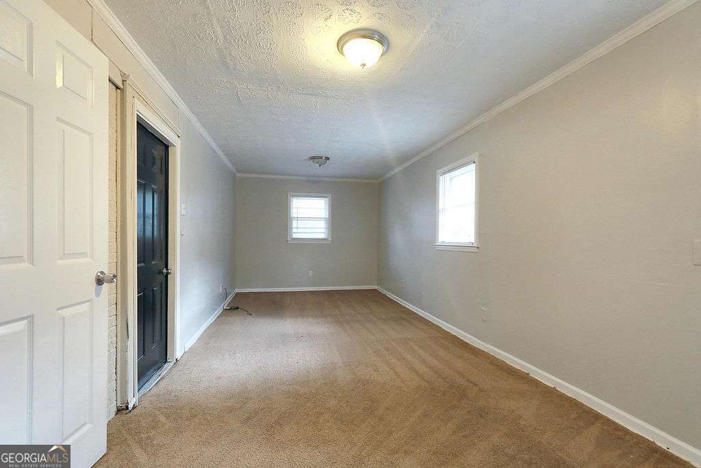 2576 Wood Valley Drive East Point GA 30344