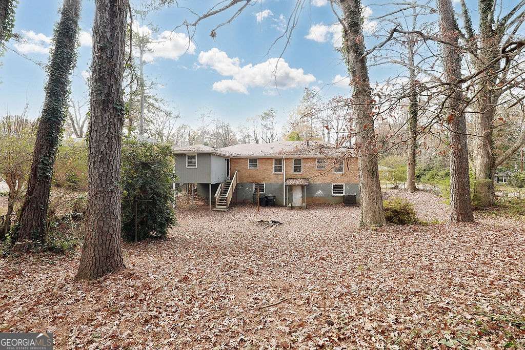 2576 Wood Valley Drive East Point GA 30344