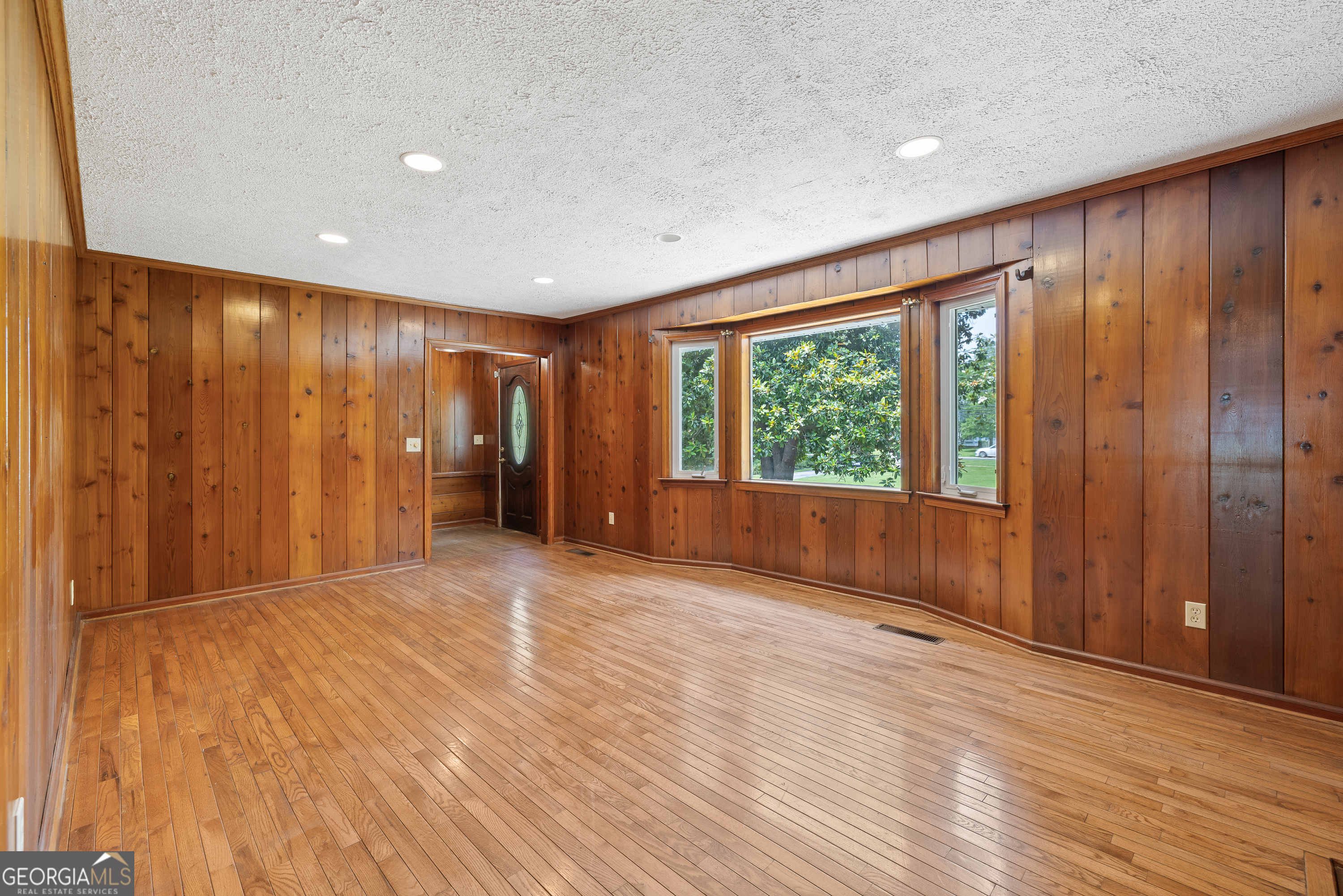 357 W Hightower Trail Social Circle GA 30025