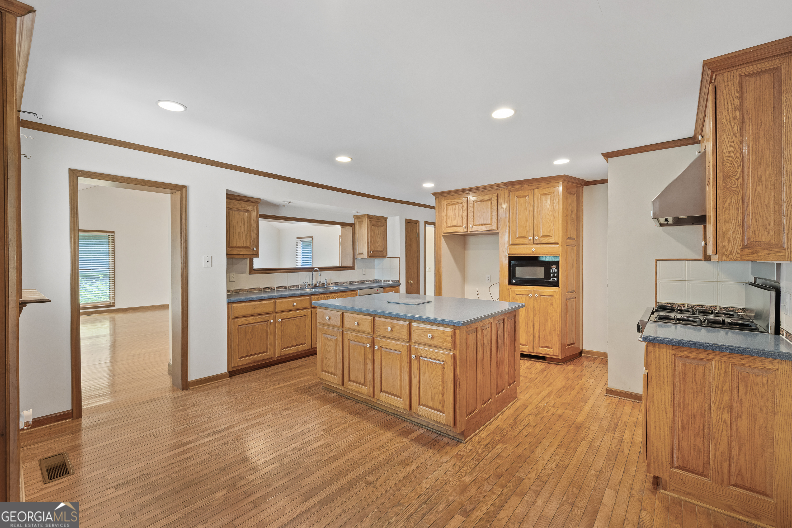 357 W Hightower Trail Social Circle GA 30025