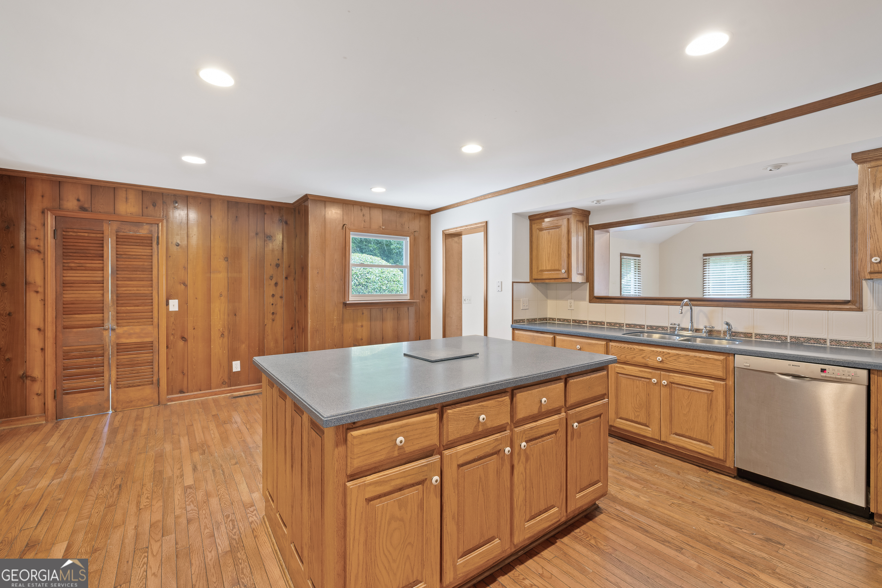 357 W Hightower Trail Social Circle GA 30025