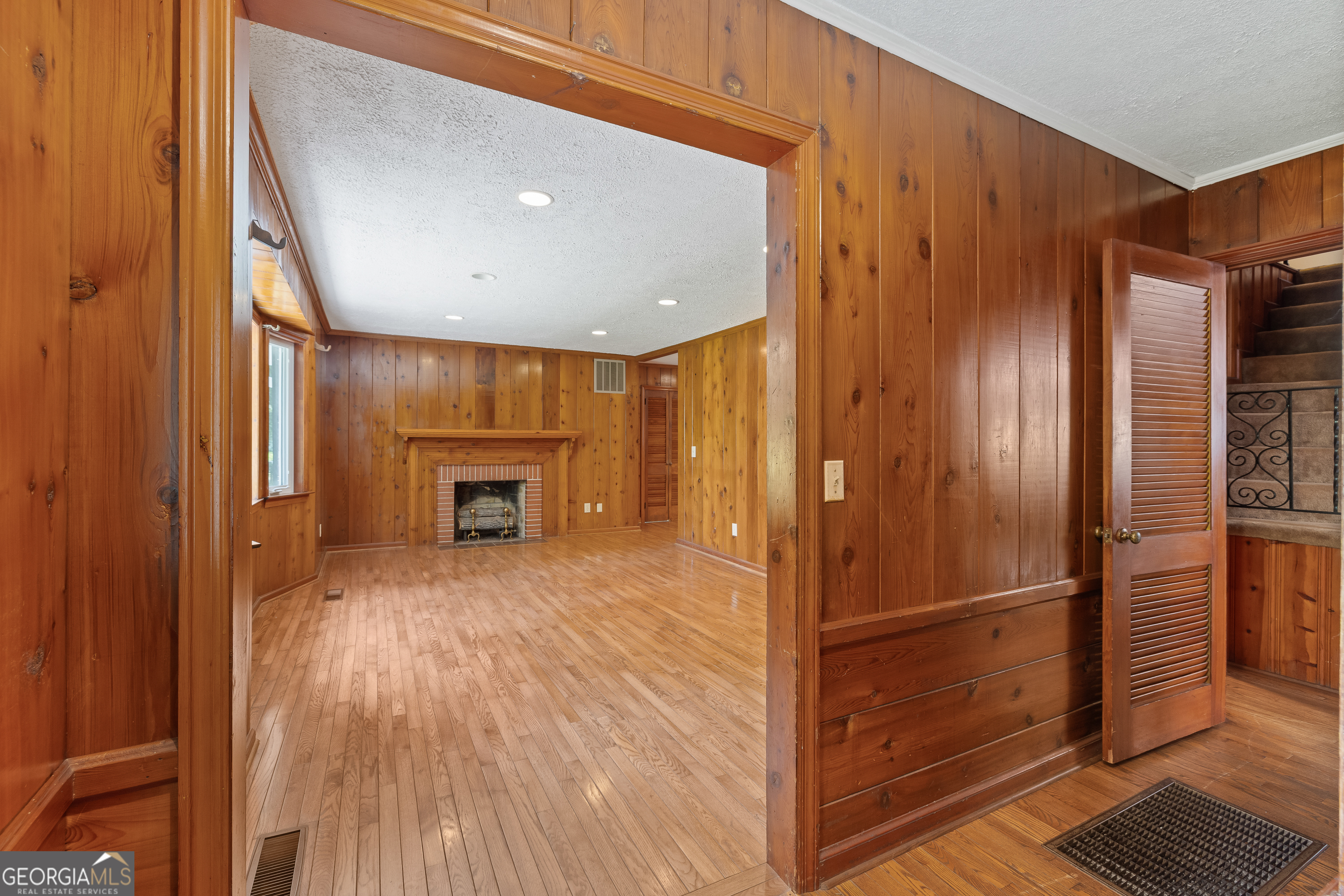 357 W Hightower Trail Social Circle GA 30025