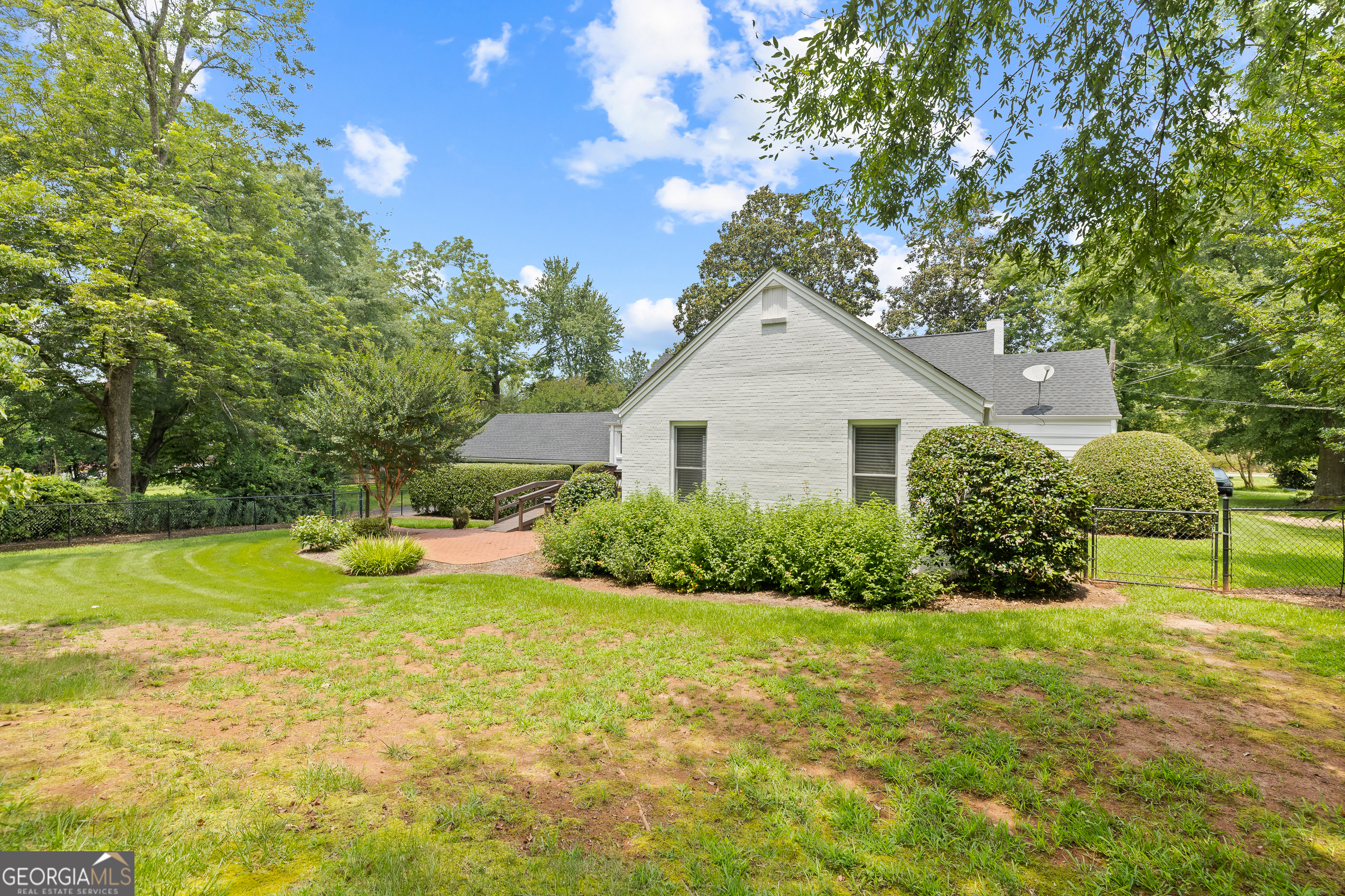 357 W Hightower Trail Social Circle GA 30025