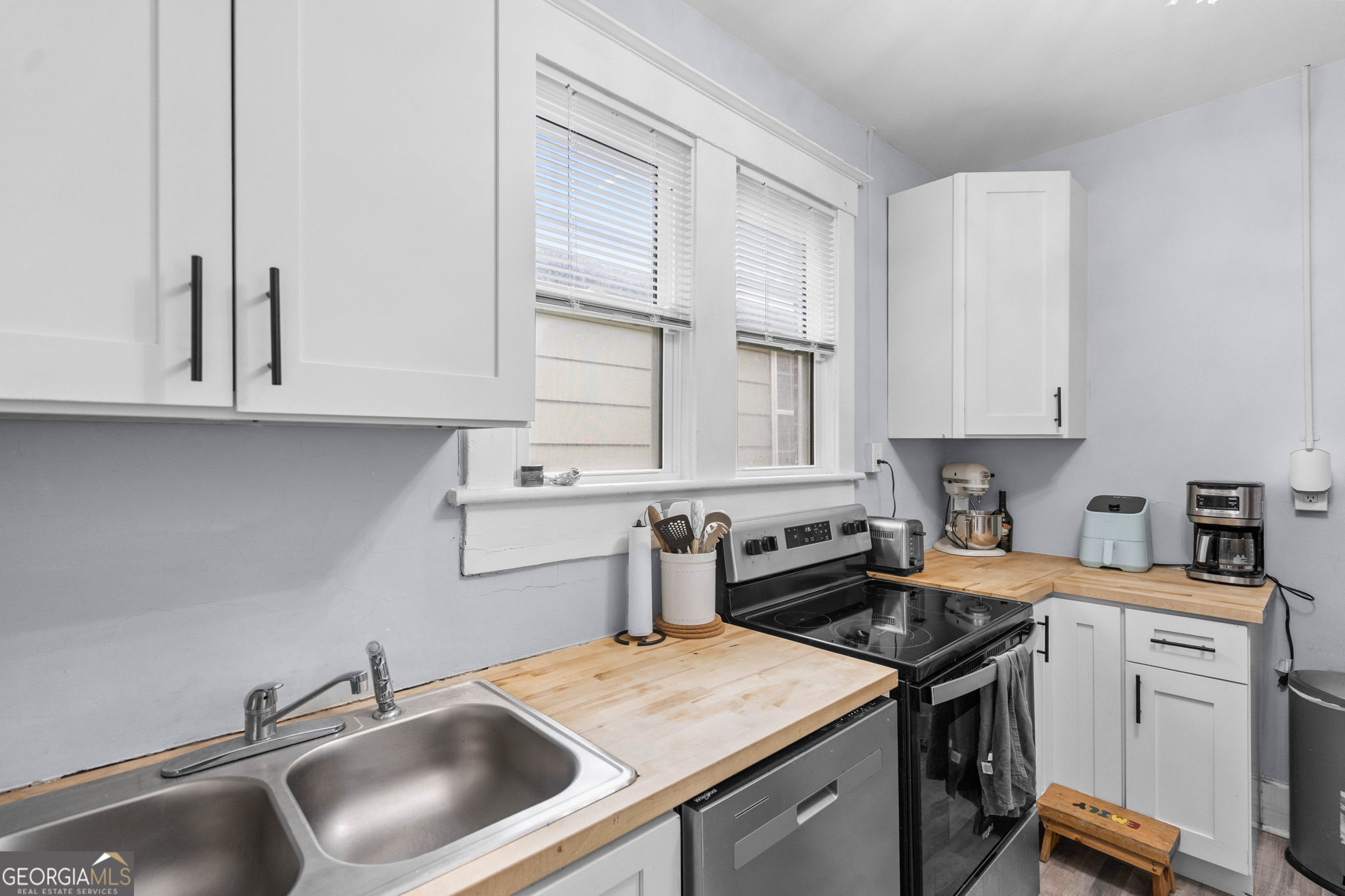 1002 W 52nd Street Savannah GA 31405