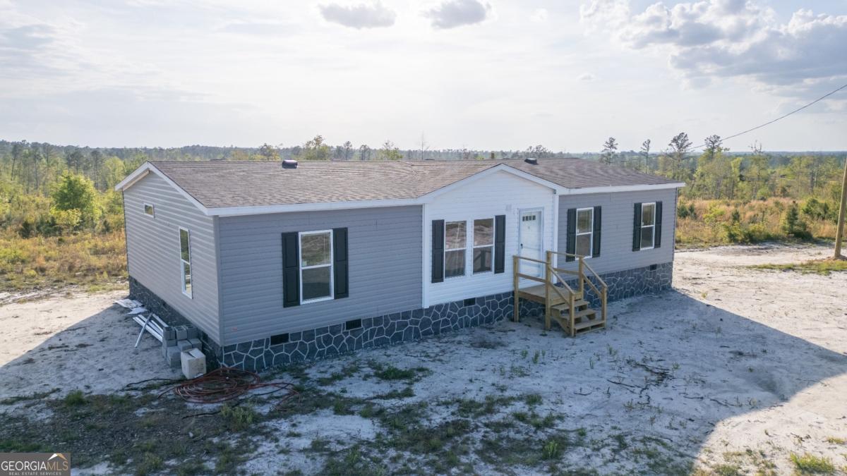 67 Longleaf Road Hazlehurst GA 31539