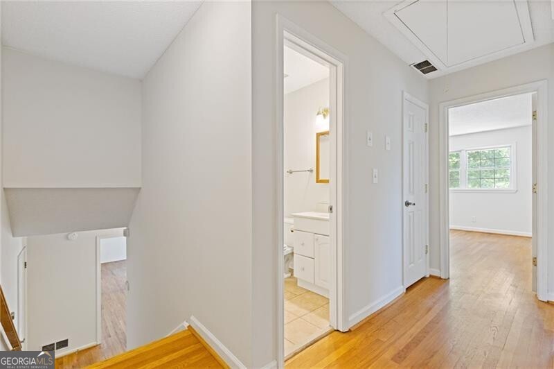 2461 Woodside Way Atlanta GA 30341