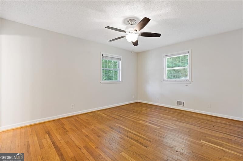 2461 Woodside Way Atlanta GA 30341