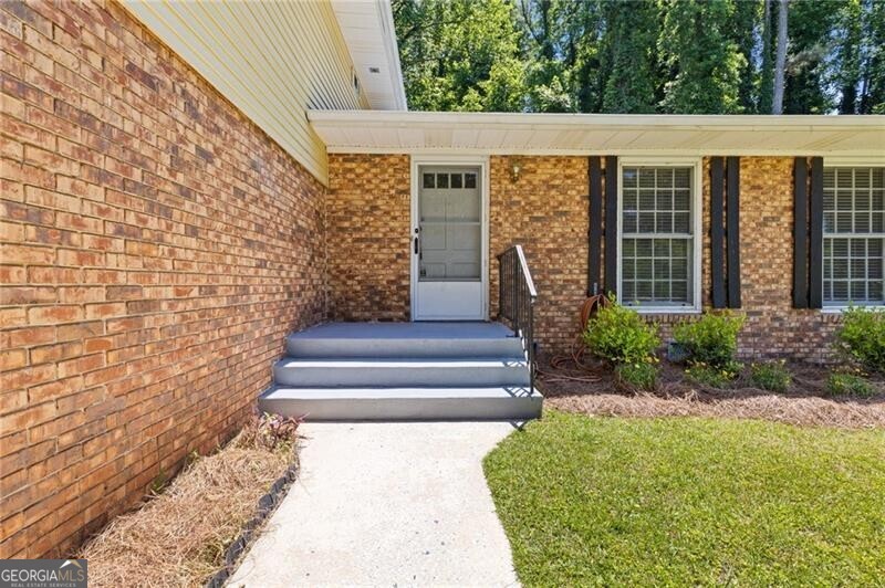 2461 Woodside Way Atlanta GA 30341