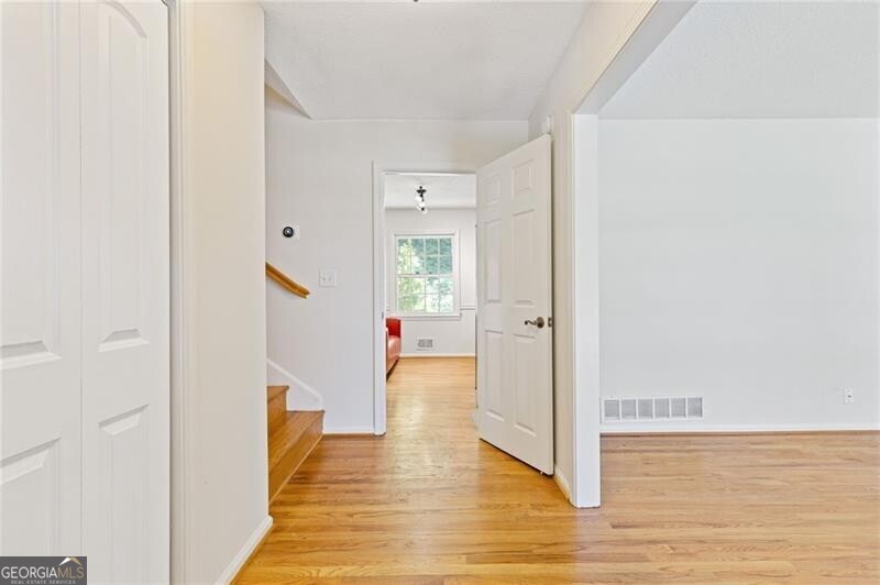 2461 Woodside Way Atlanta GA 30341