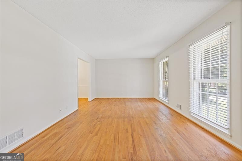 2461 Woodside Way Atlanta GA 30341