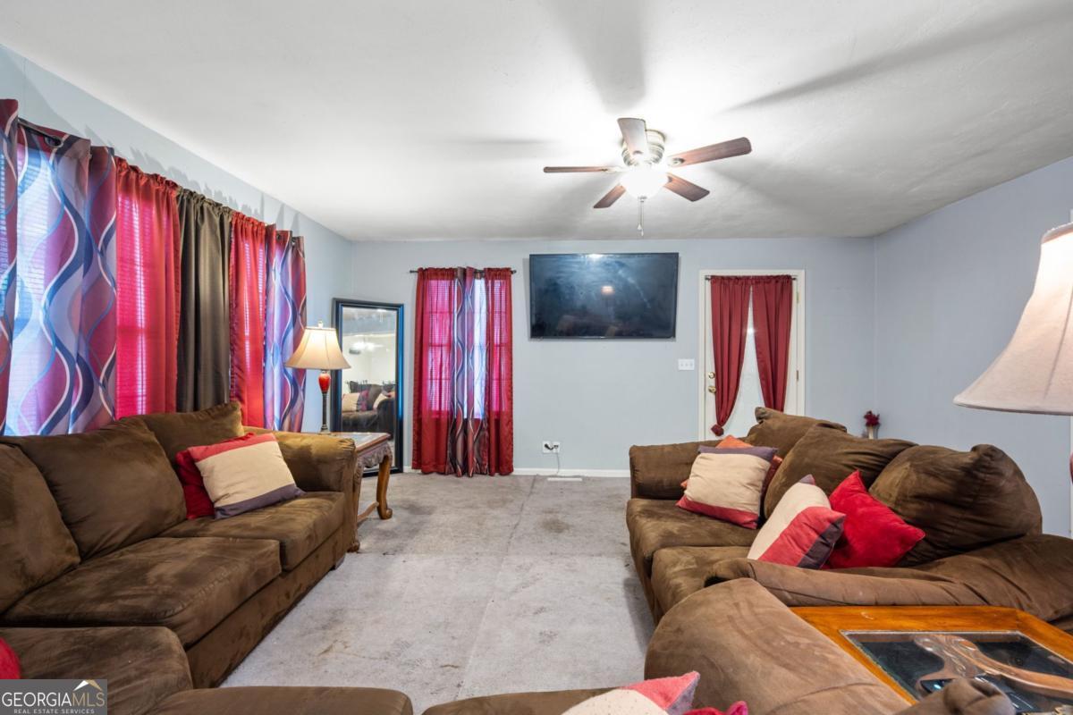 1313 E Sherry Drive Rossville GA 30741