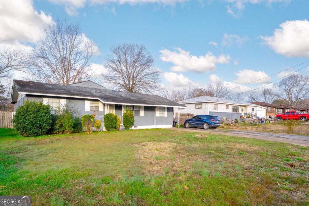 1313 E Sherry Drive Rossville GA 30741