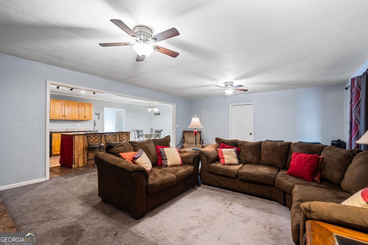 1313 E Sherry Drive Rossville GA 30741