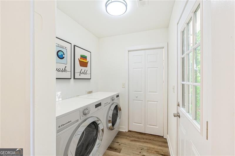 1258 Lyle Avenue Atlanta GA 30344