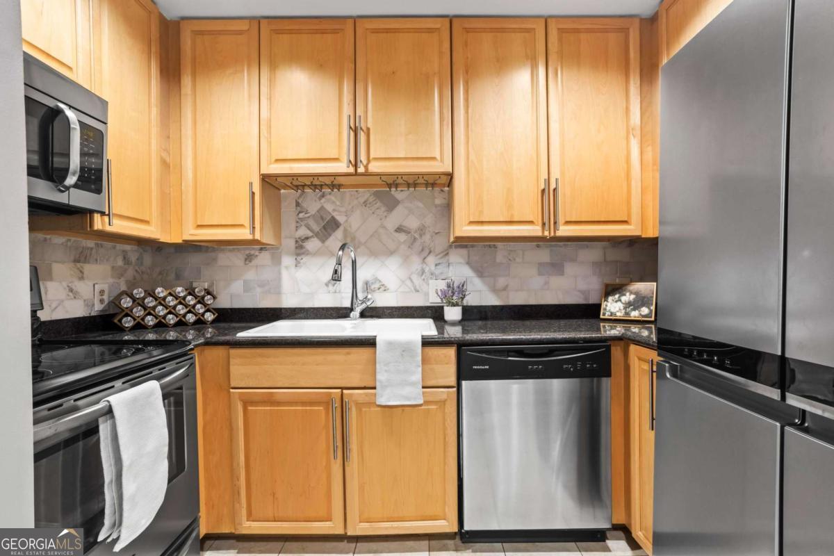 195 14th Street NE Atlanta GA 30309