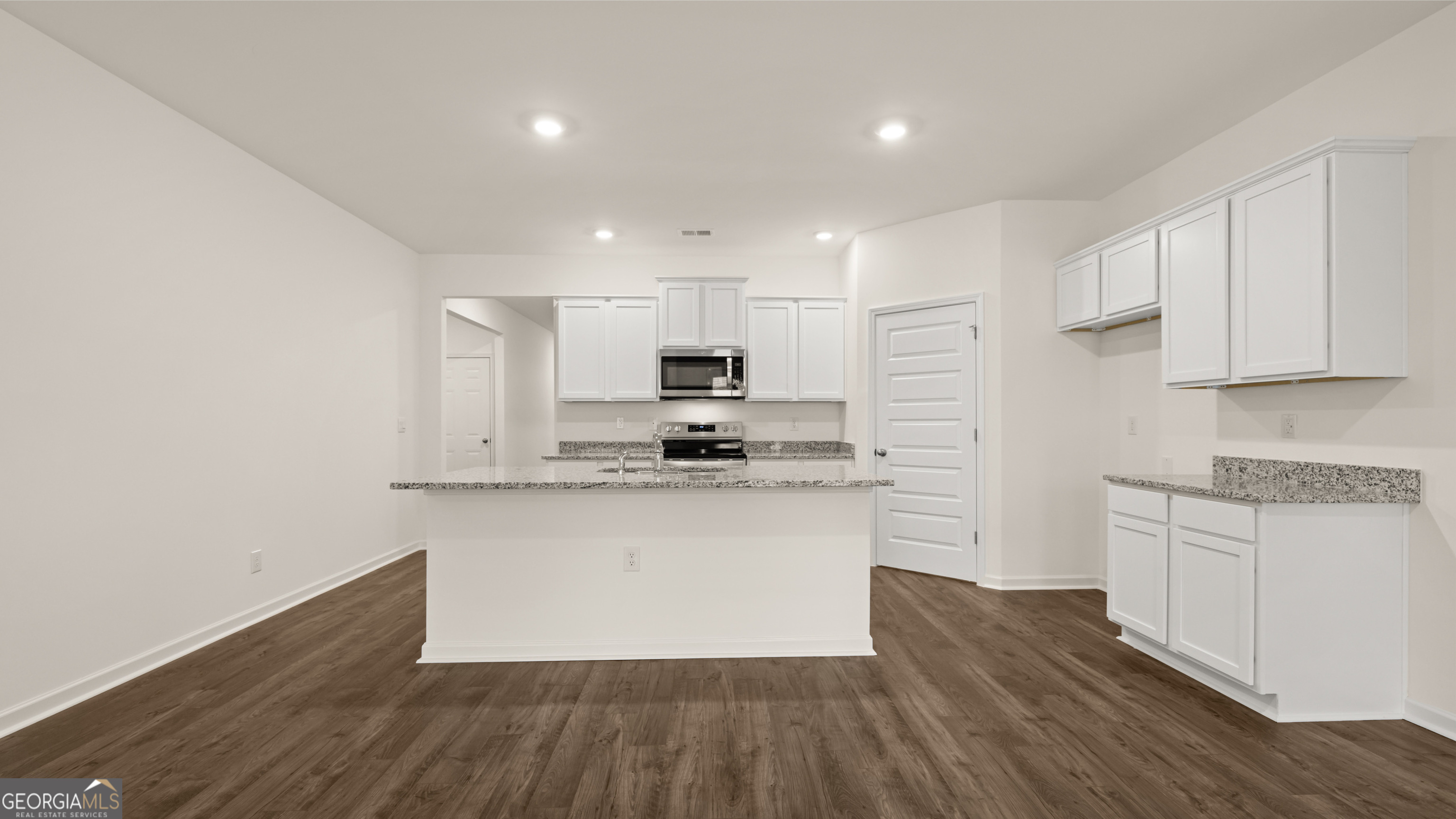 512 Great Salt Lane Hoschton GA 30548