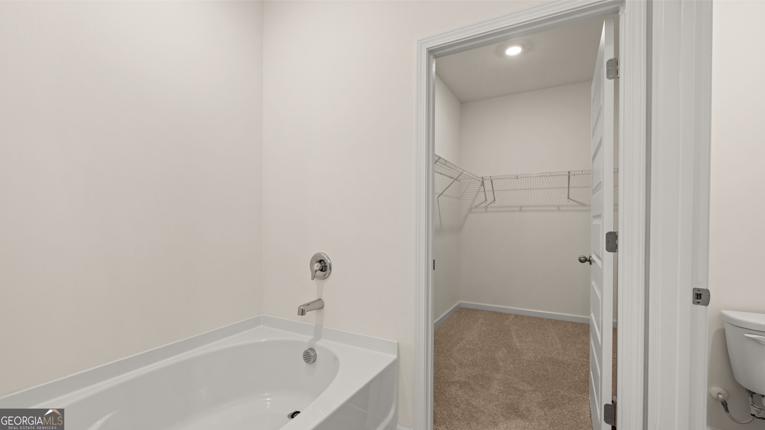 512 Great Salt Lane Hoschton GA 30548