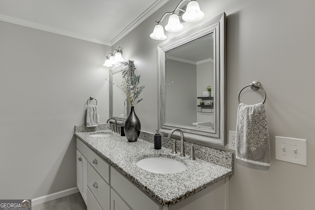 5984 Dolvin Lane Buford GA 30518