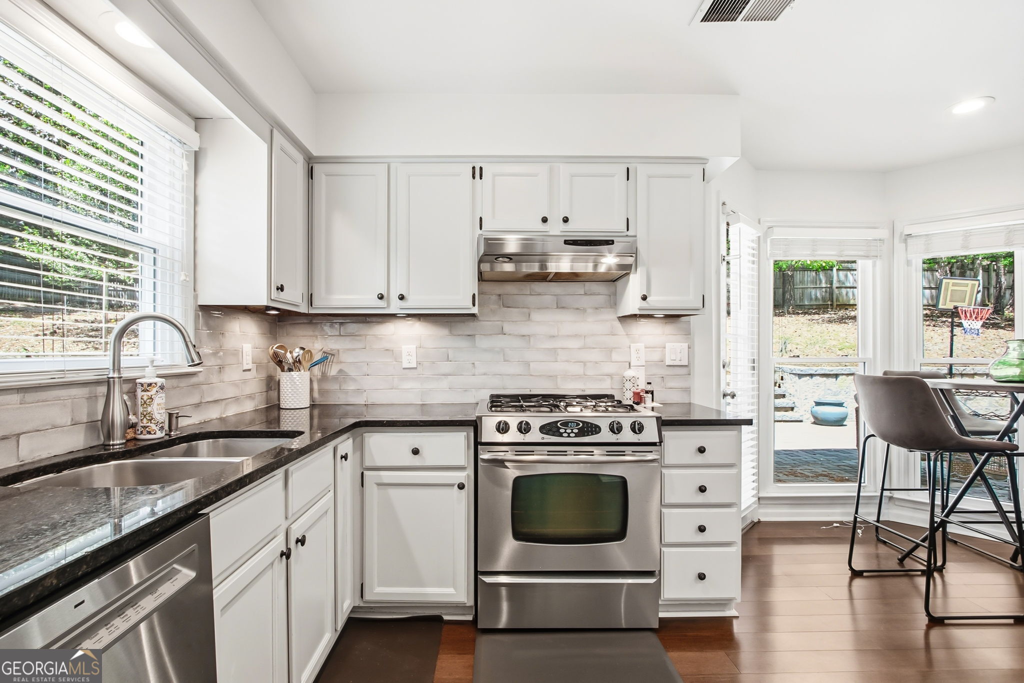 140 River Terrace Point Roswell GA 30076