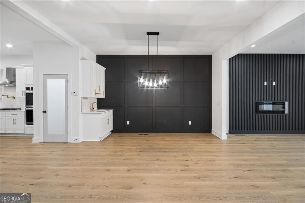 2438 2nd Street NW Atlanta GA 30318