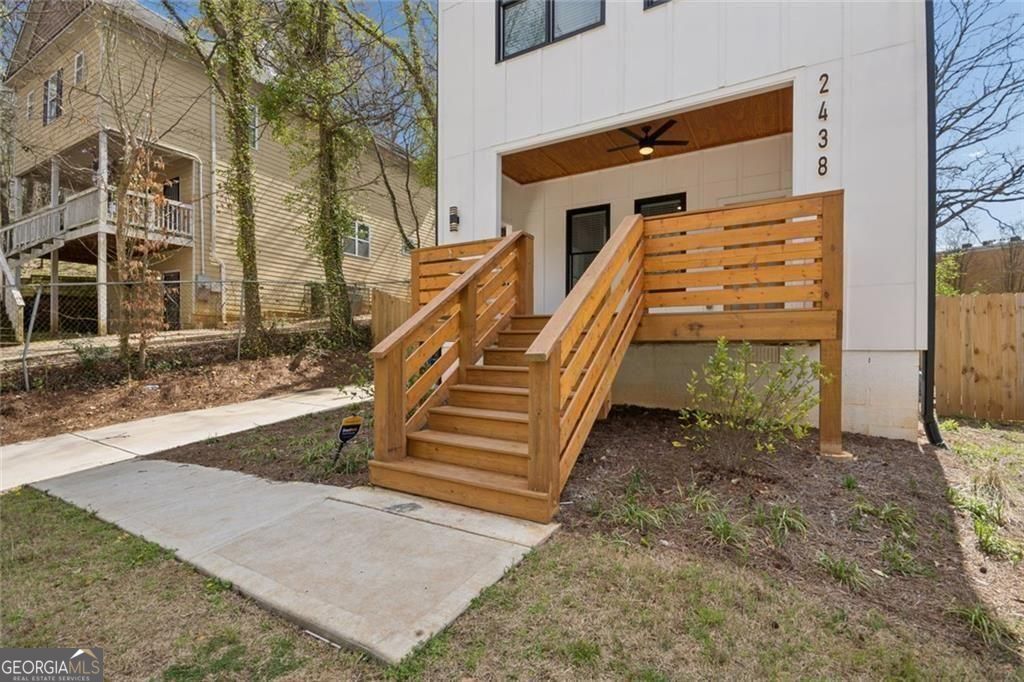 2438 2nd Street NW Atlanta GA 30318