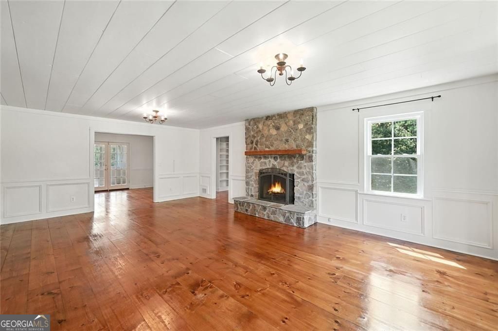 1092 Old Lathemtown Road Canton GA 30115