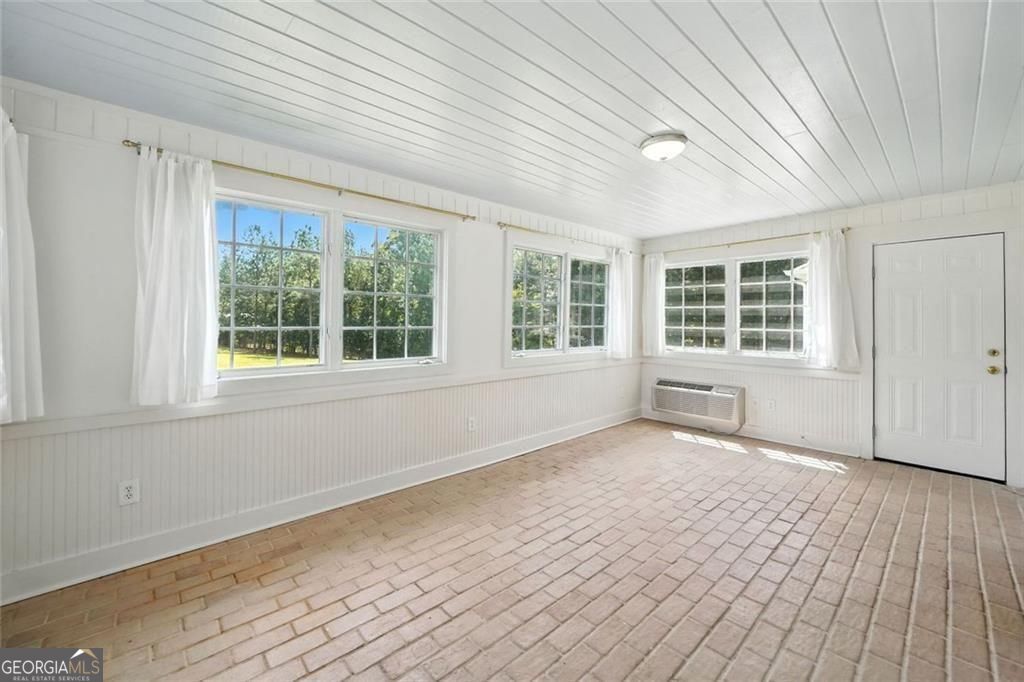 1092 Old Lathemtown Road Canton GA 30115