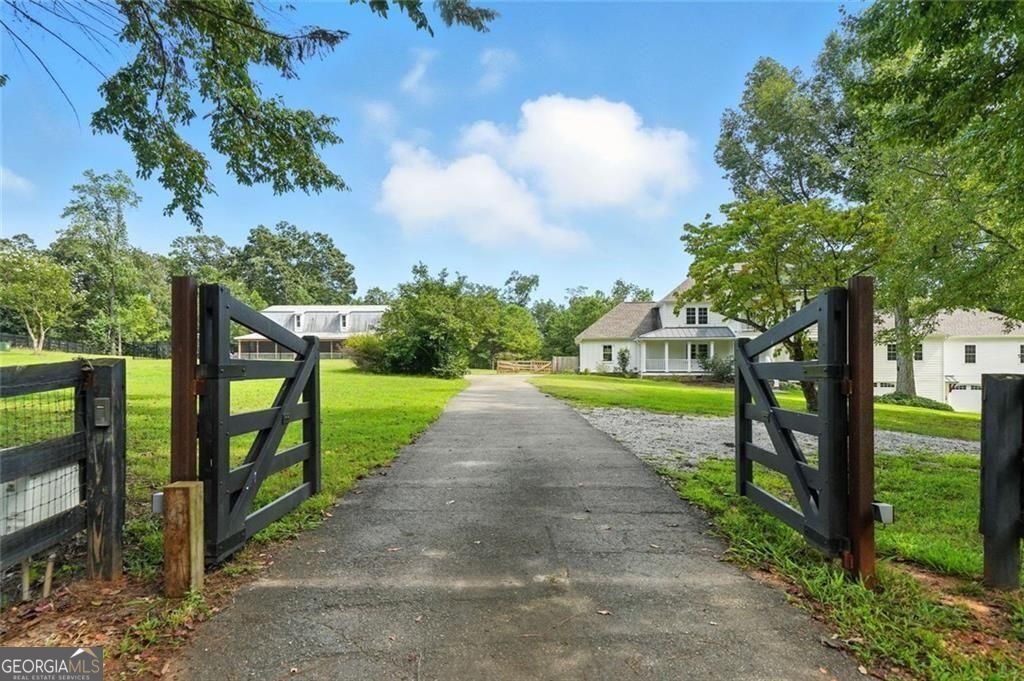 1092 Old Lathemtown Road Canton GA 30115