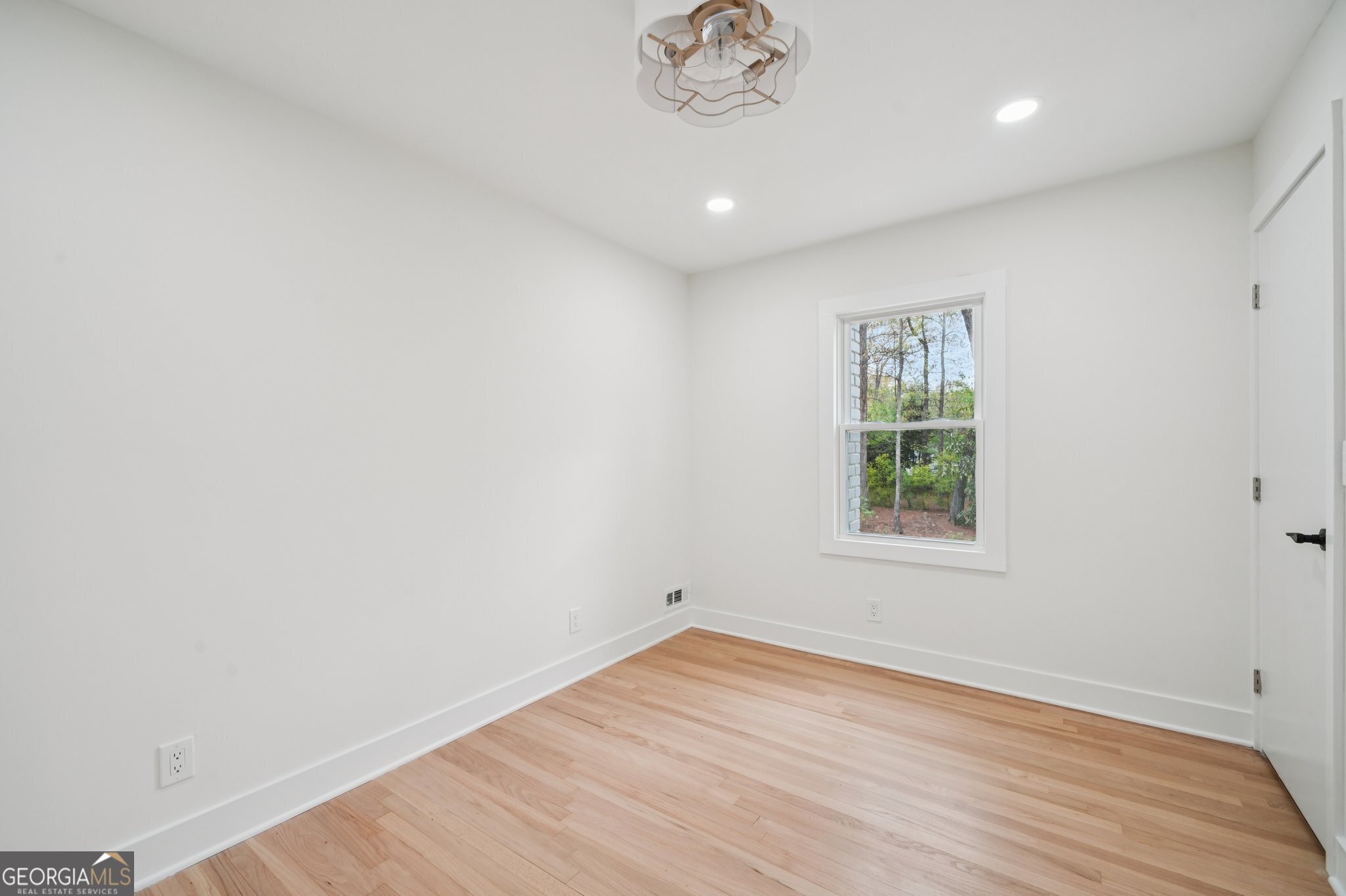 6335 Aberdeen Drive NE Atlanta GA 30328