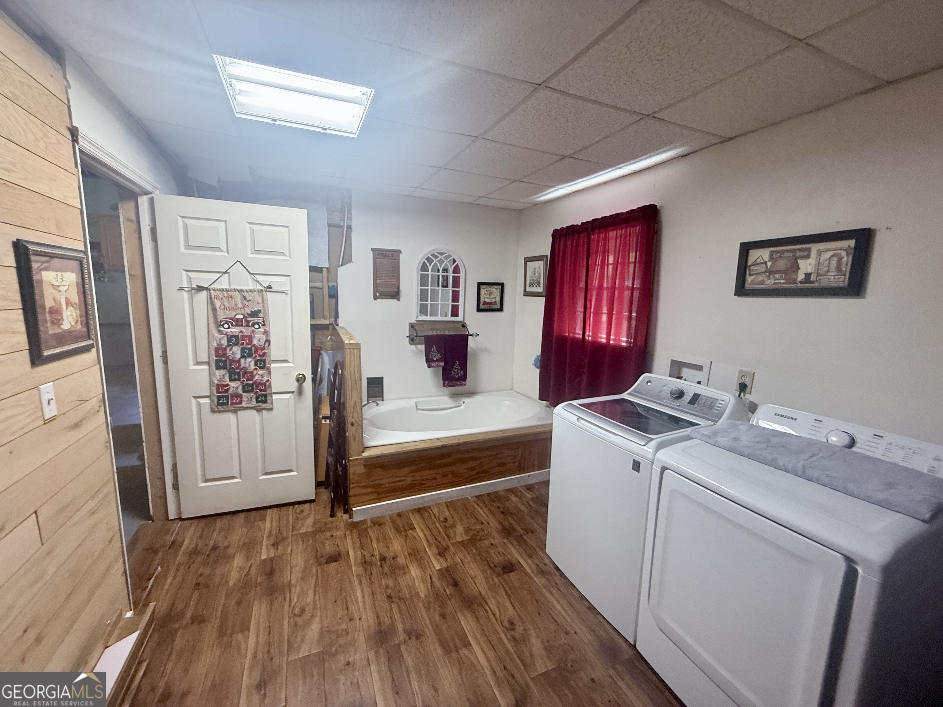 1072 Mountain View Road Trion GA 30753