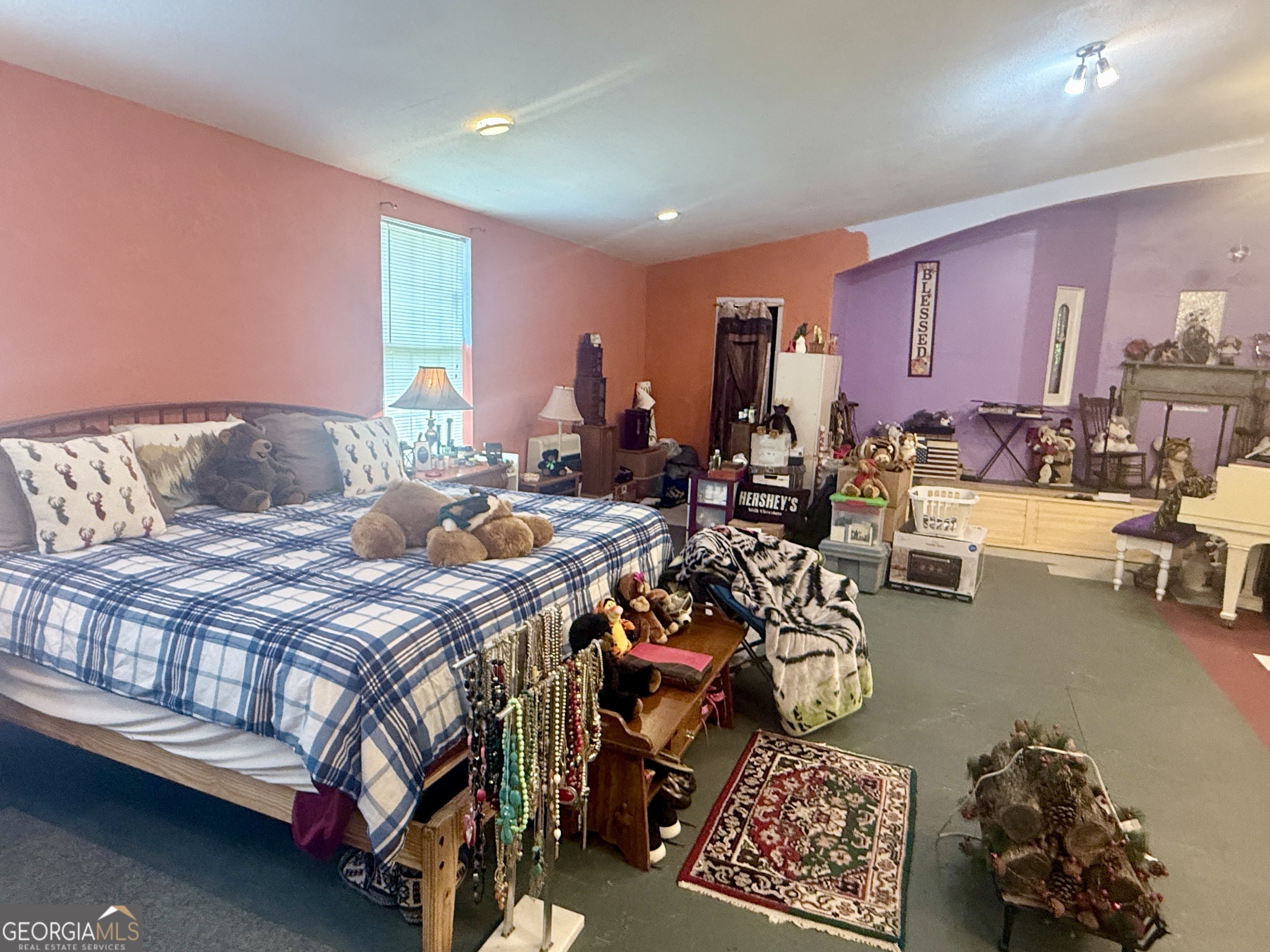 1072 Mountain View Road Trion GA 30753