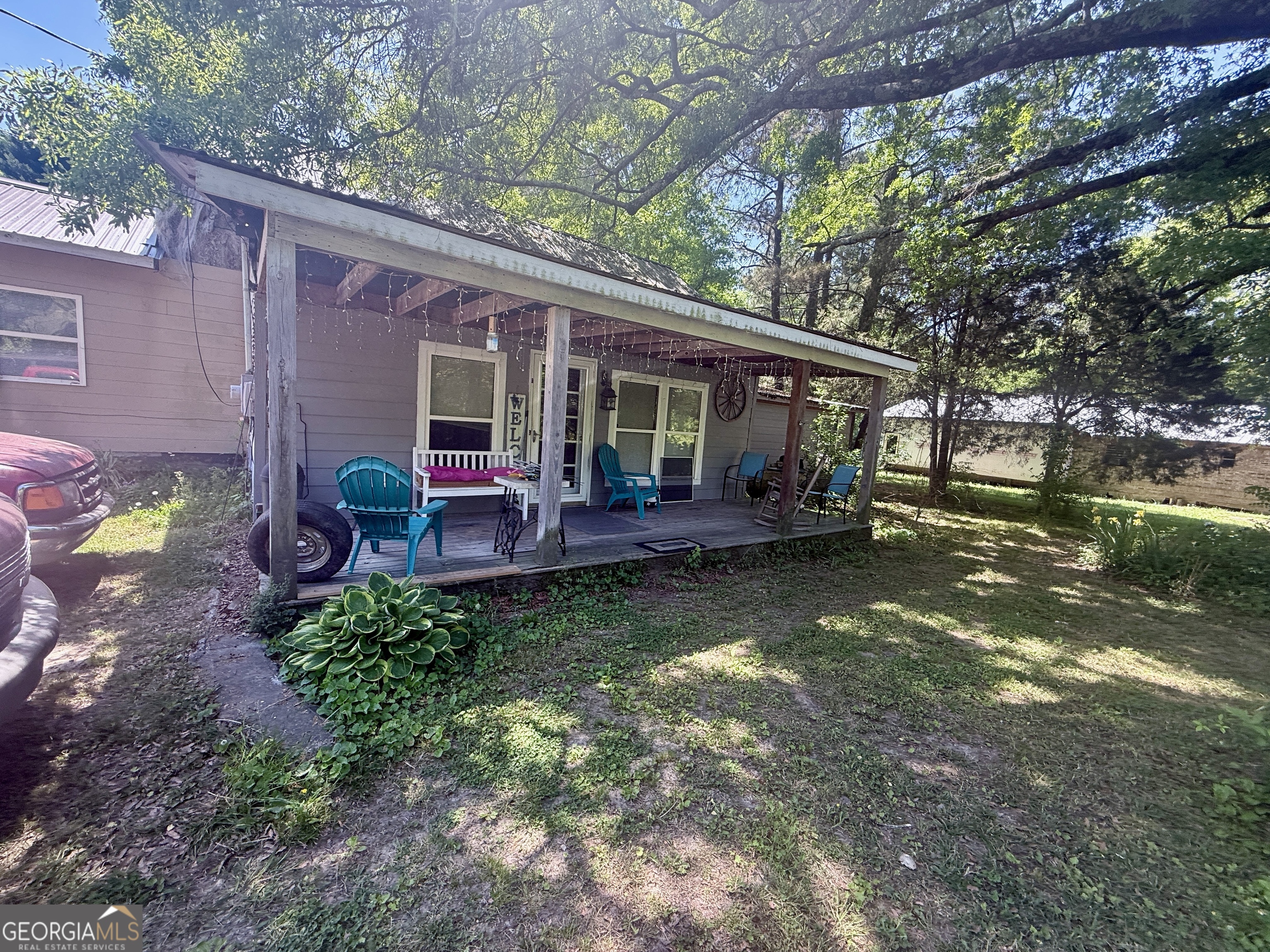 1072 Mountain View Road Trion GA 30753