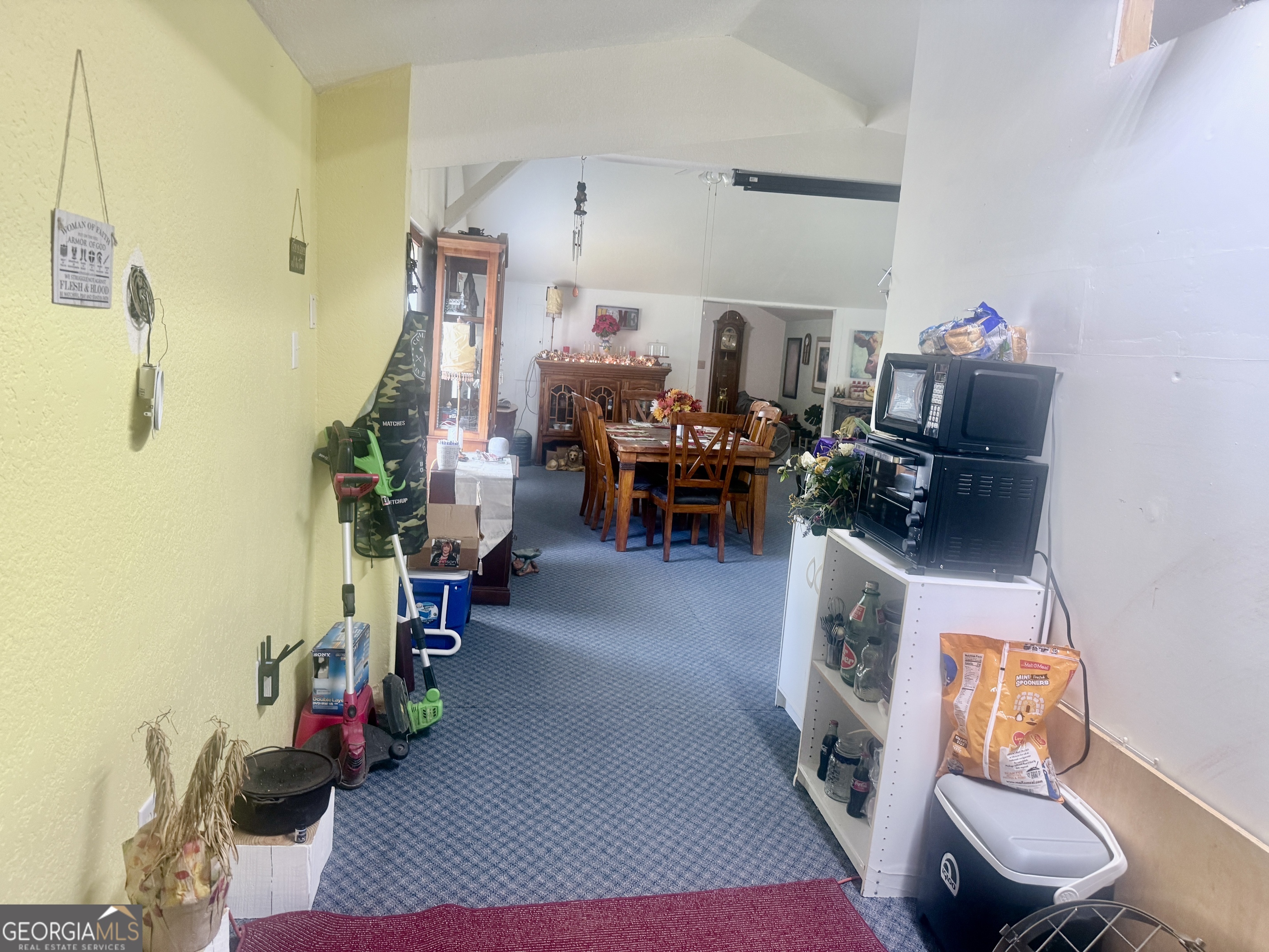 1072 Mountain View Road Trion GA 30753