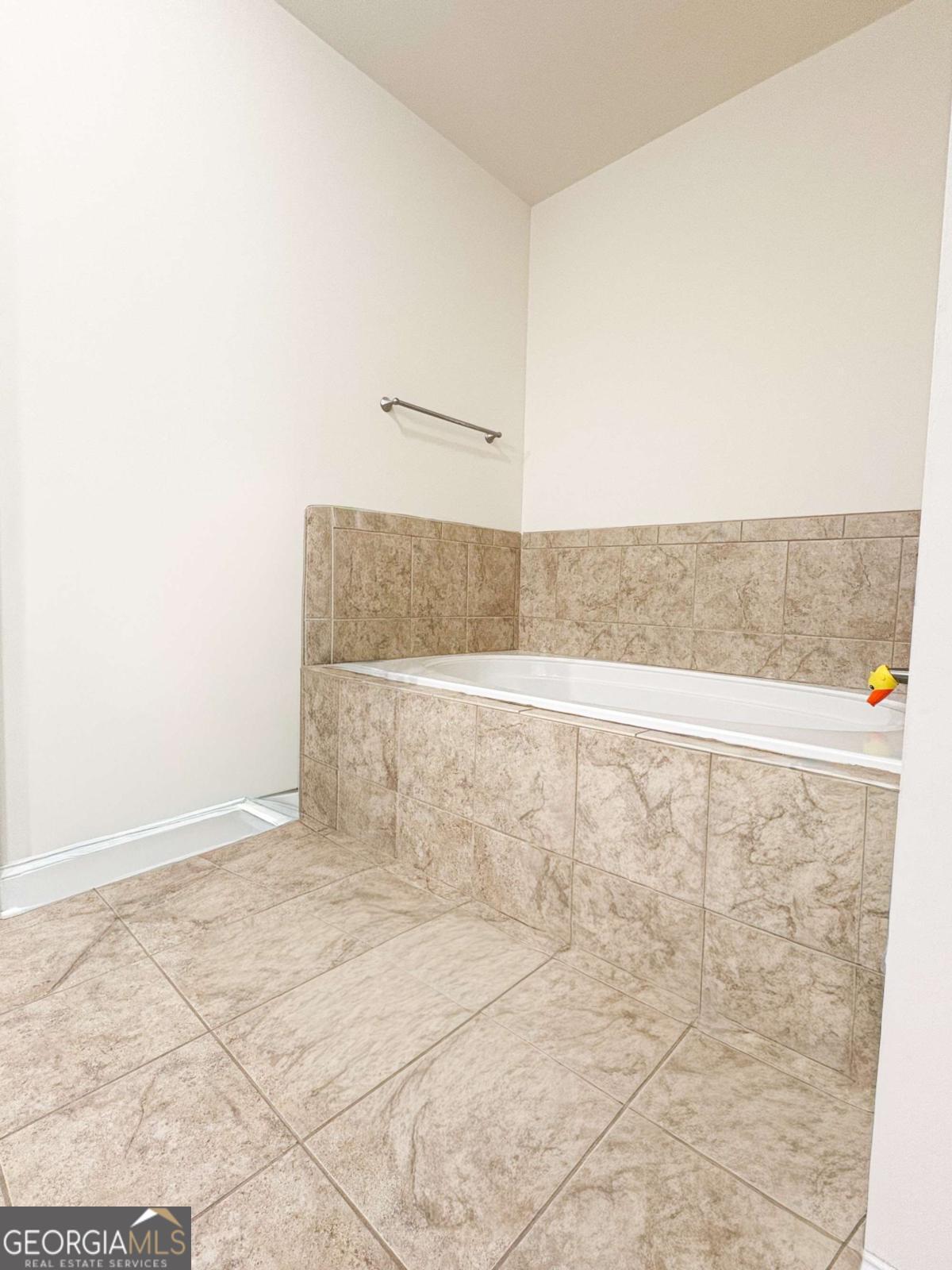 10643 Naramore Lane Alpharetta GA 30022