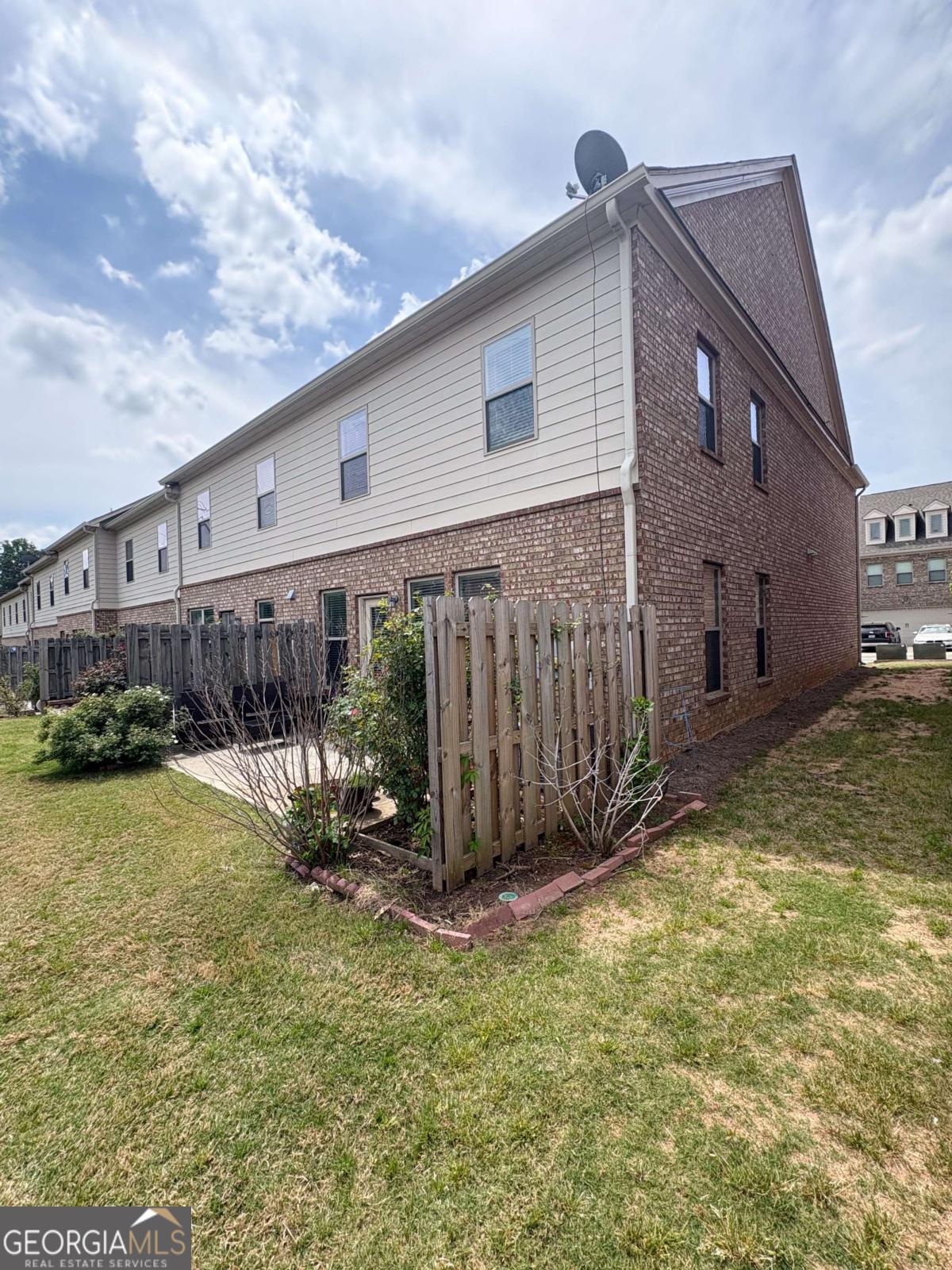10643 Naramore Lane Alpharetta GA 30022