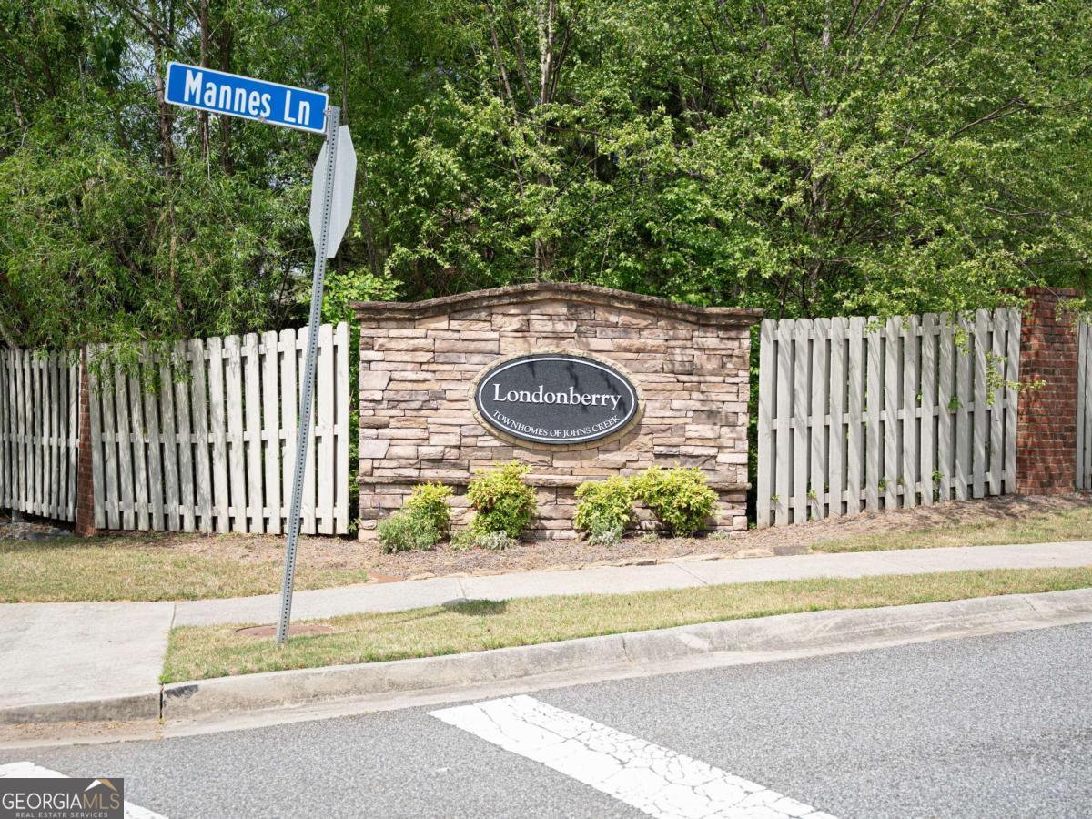 10643 Naramore Lane Alpharetta GA 30022