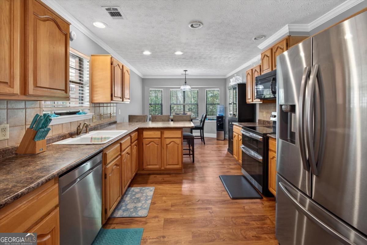 560 Log Landing Road Springfield GA 31329
