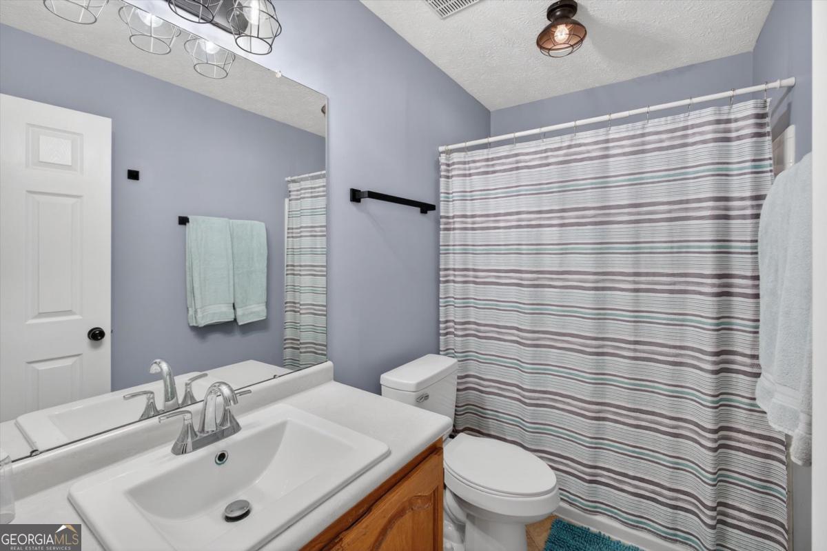 560 Log Landing Road Springfield GA 31329