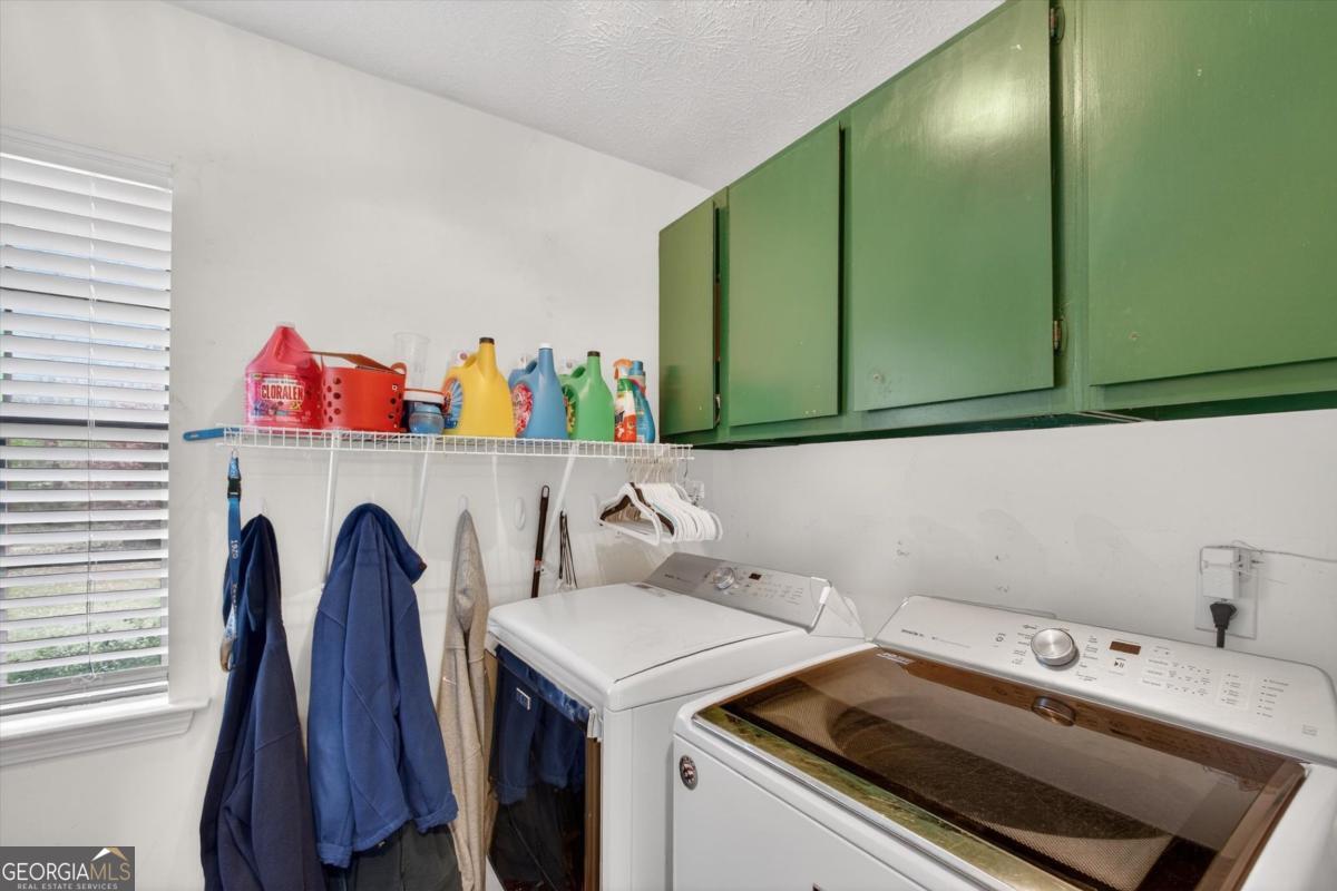 560 Log Landing Road Springfield GA 31329