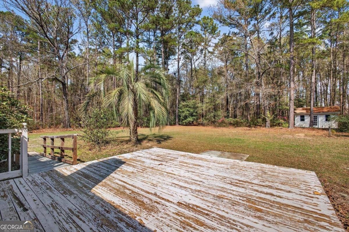 560 Log Landing Road Springfield GA 31329
