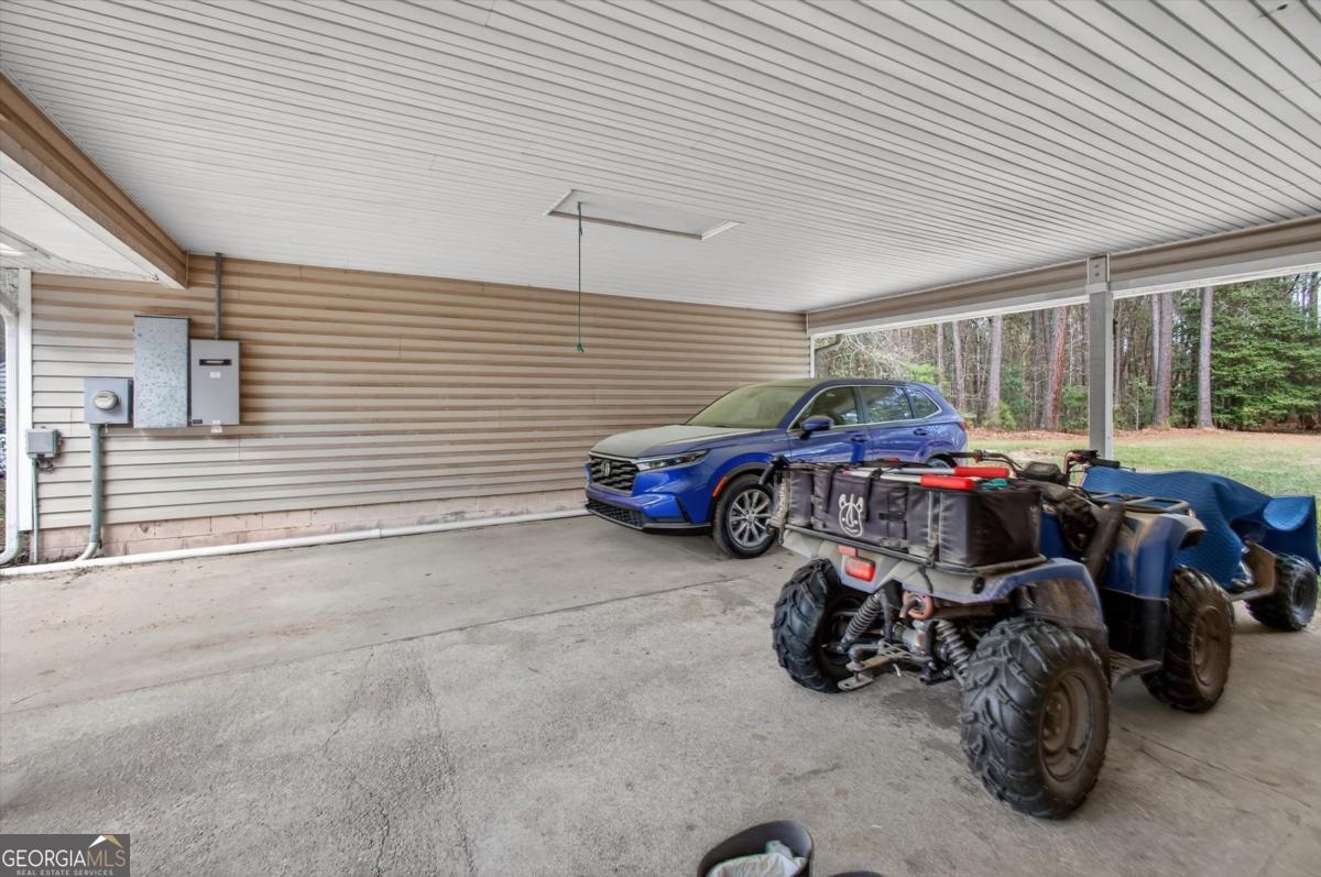 560 Log Landing Road Springfield GA 31329